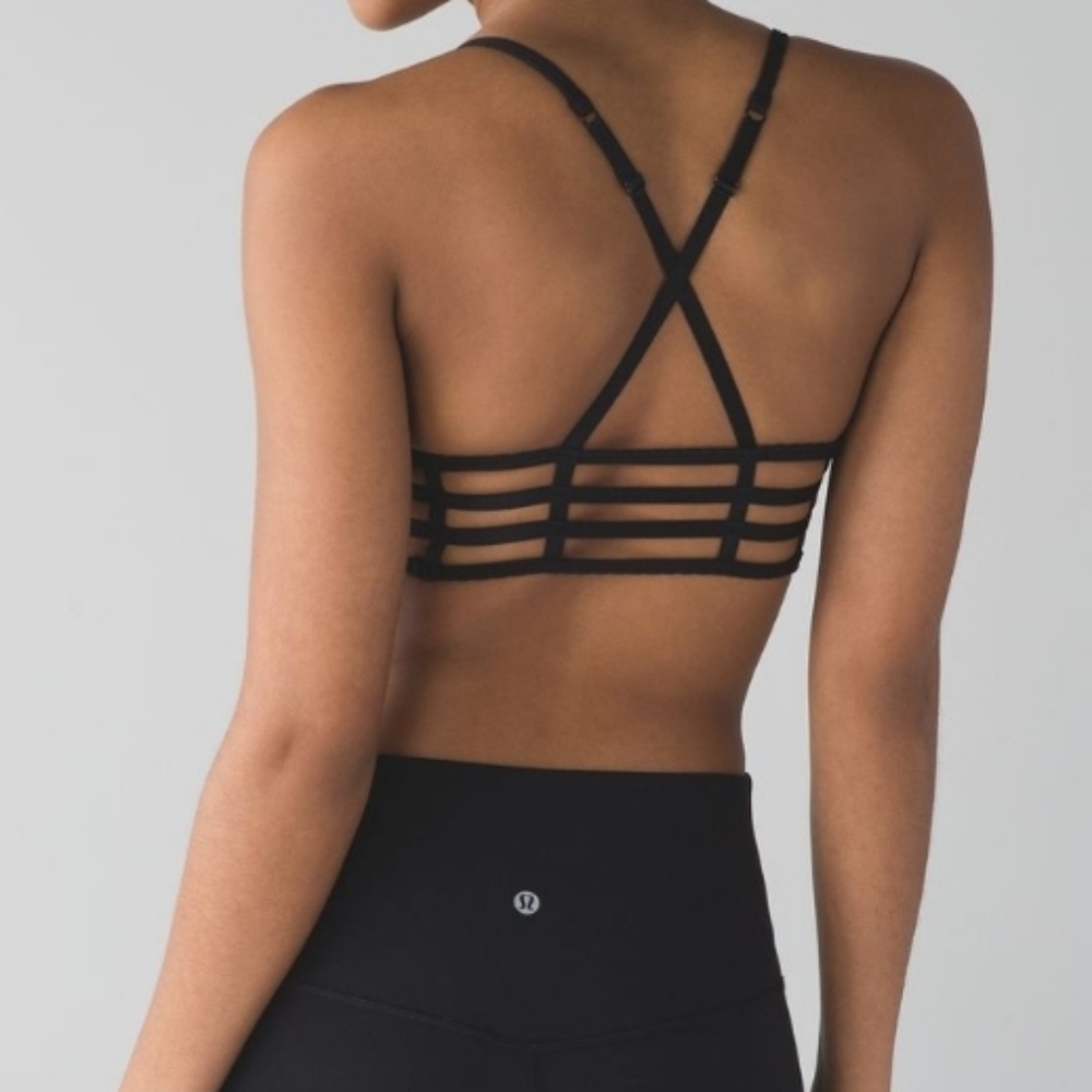 Lululemon hot spell bra size 6 black